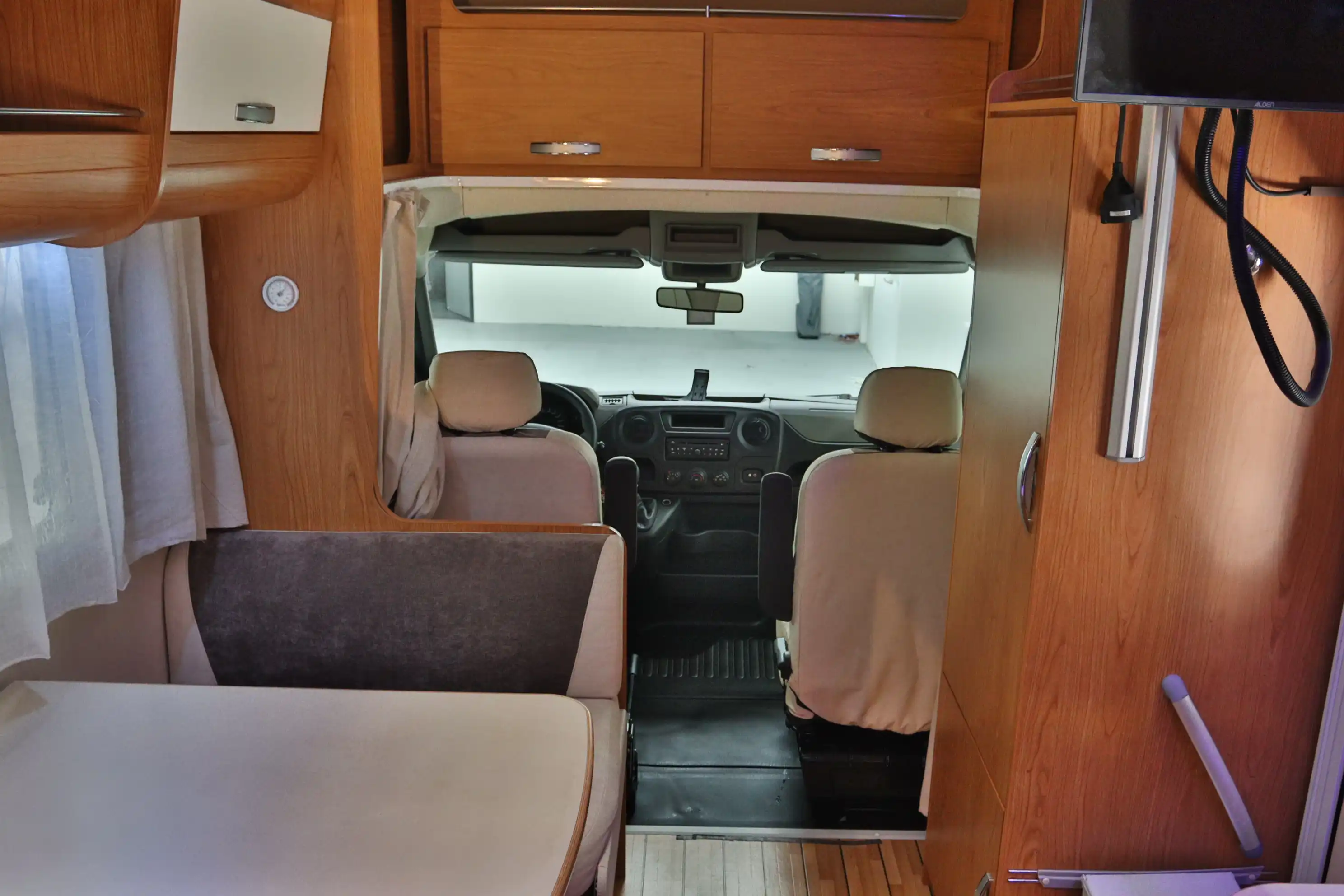 XGO Coupe 300